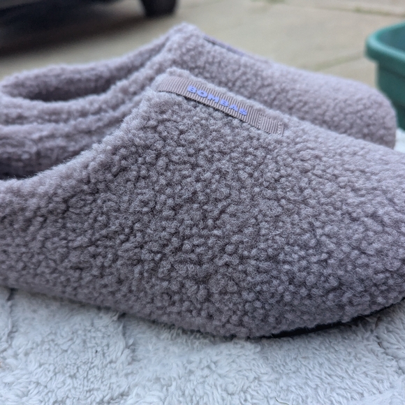 NWOT Women's Bombas Light Purple Sherpa Slippers Shoes Slides Size 8 - Picture 3 of 4